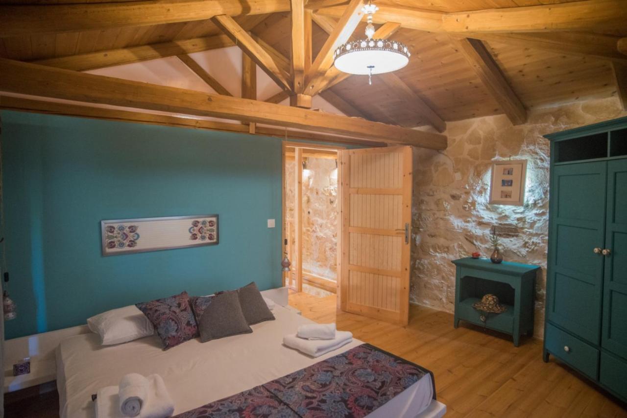 Old Stone Villa In Apokoronas Villa Nostalgia Kreta Filippos ภายนอก รูปภาพ