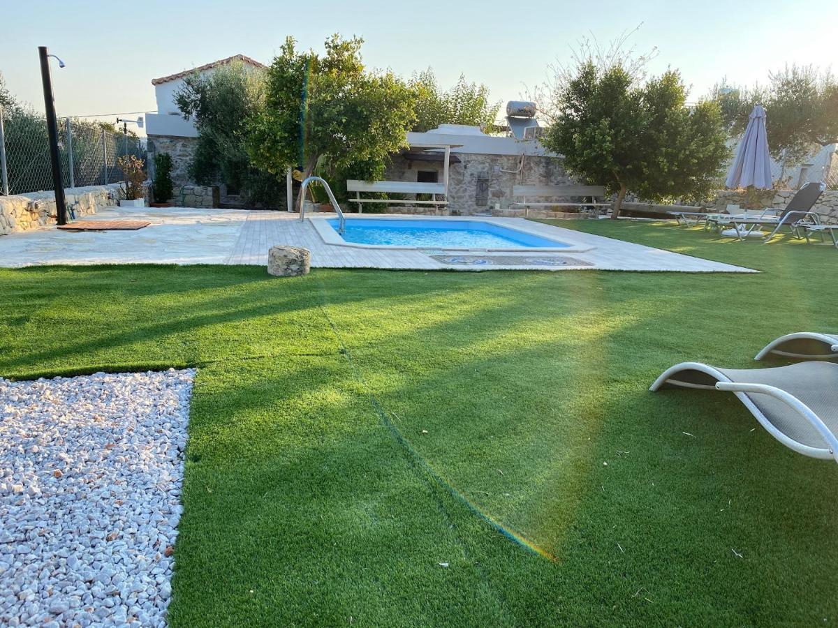 Old Stone Villa In Apokoronas Villa Nostalgia Kreta Filippos ภายนอก รูปภาพ