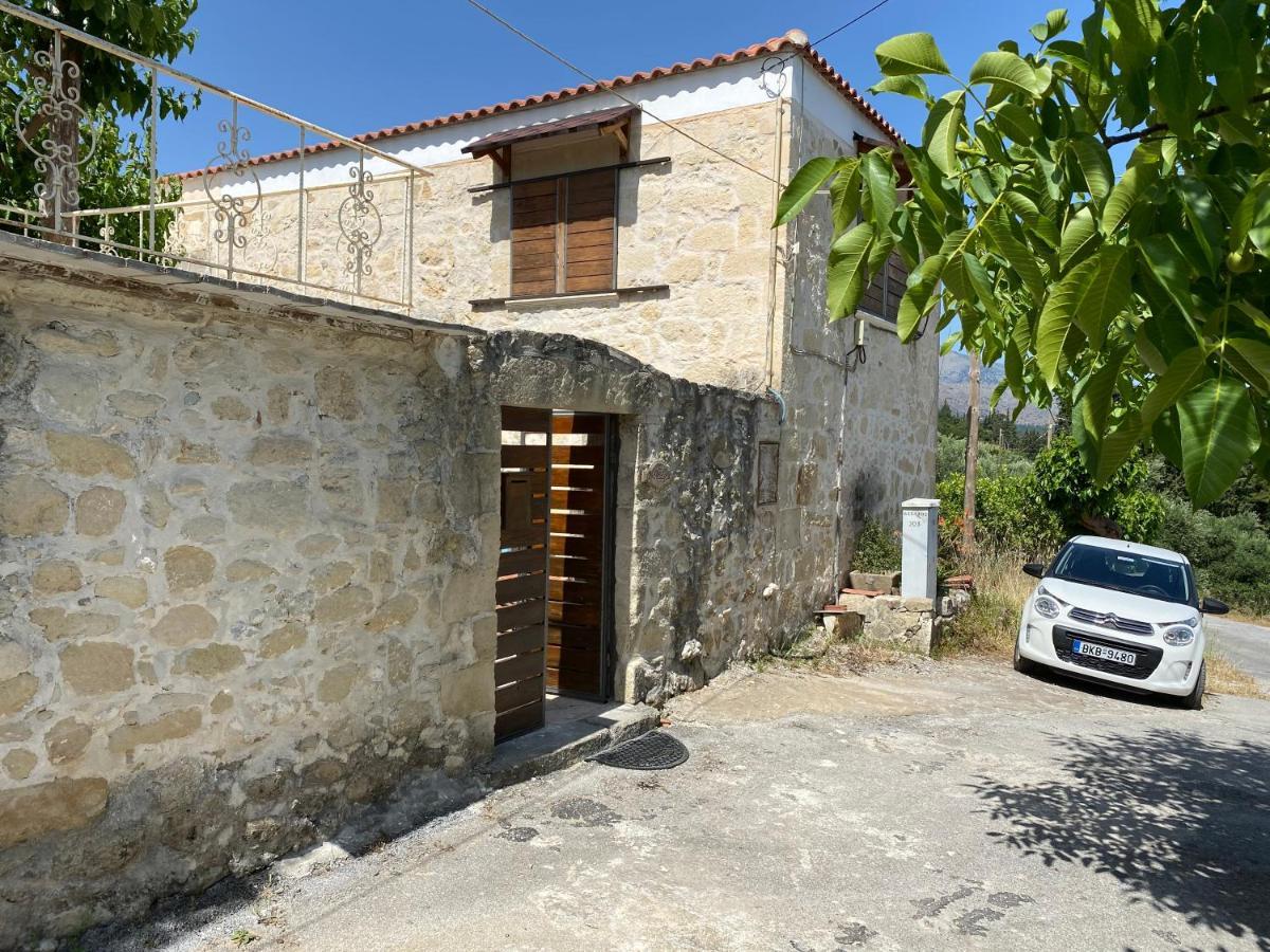 Old Stone Villa In Apokoronas Villa Nostalgia Kreta Filippos ภายนอก รูปภาพ