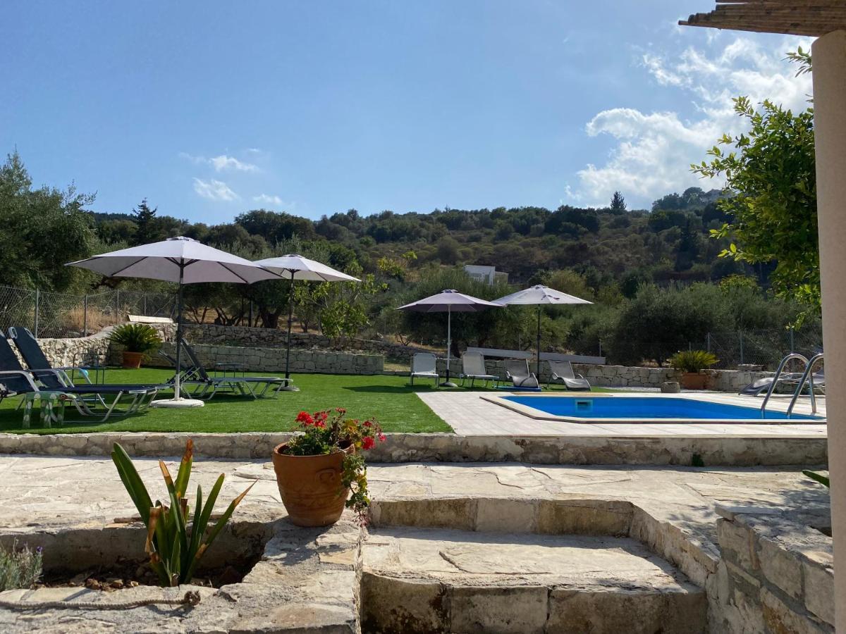 Old Stone Villa In Apokoronas Villa Nostalgia Kreta Filippos ภายนอก รูปภาพ