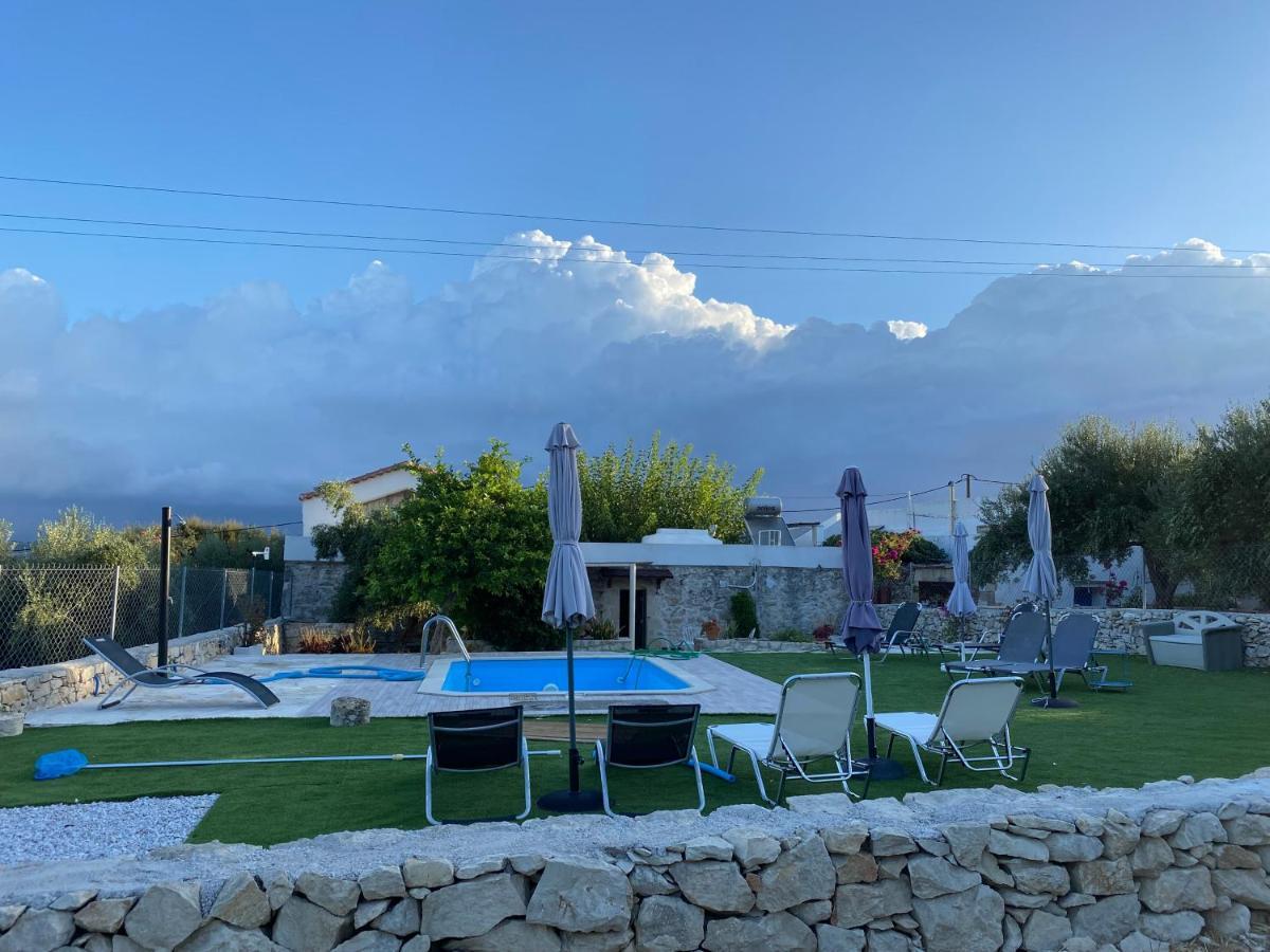 Old Stone Villa In Apokoronas Villa Nostalgia Kreta Filippos ภายนอก รูปภาพ