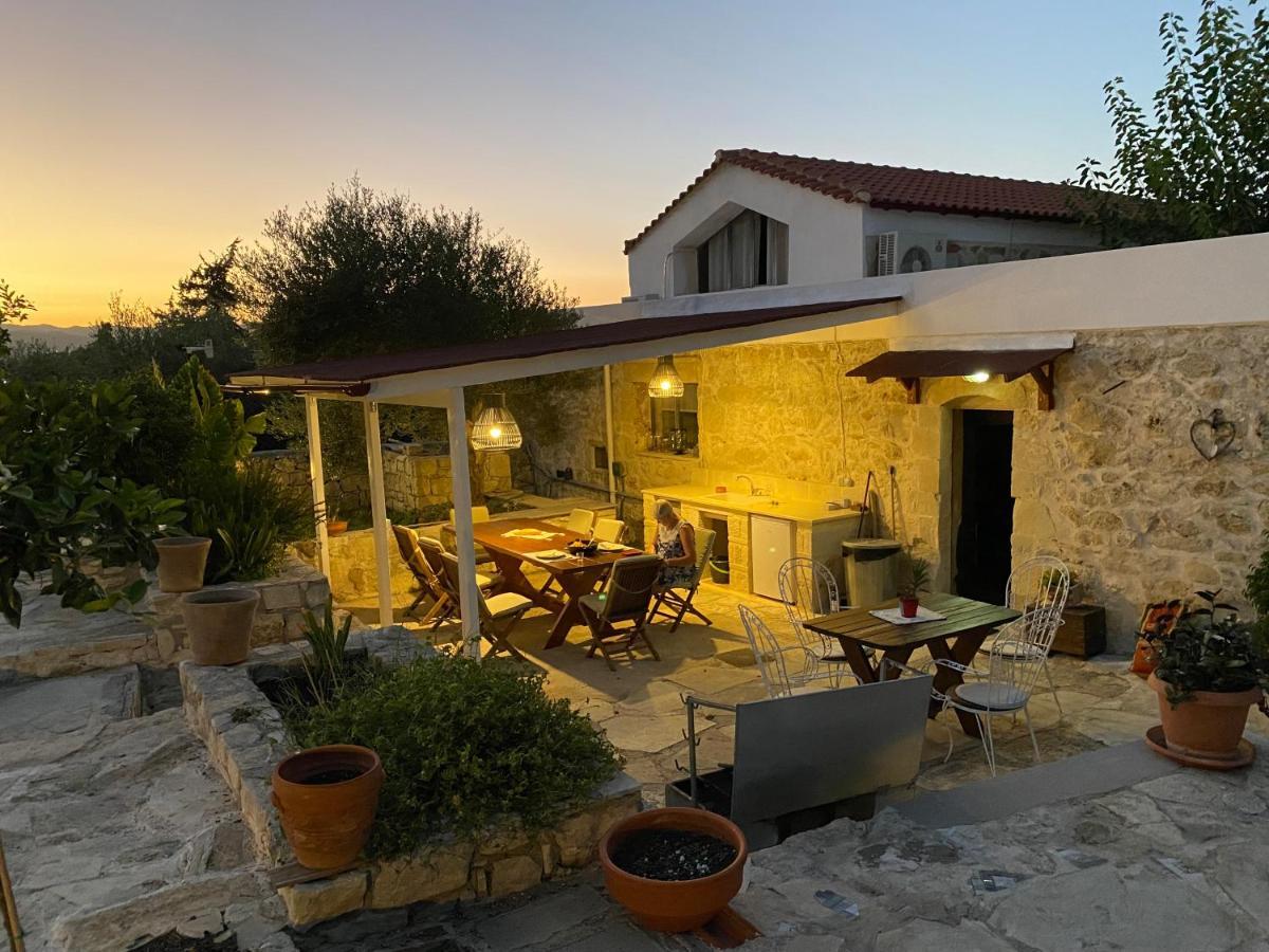 Old Stone Villa In Apokoronas Villa Nostalgia Kreta Filippos ภายนอก รูปภาพ